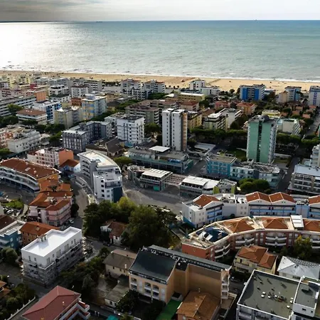 Apartamento Two-level Flat With Shared Pool